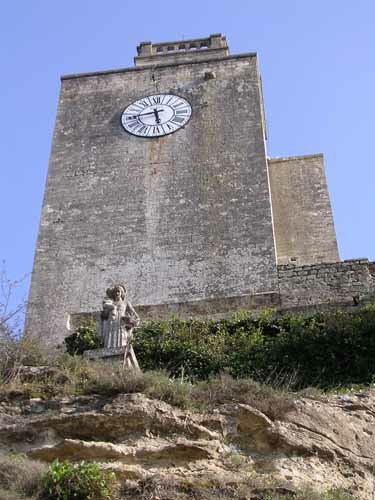Chamaret Tower Clock and Statue