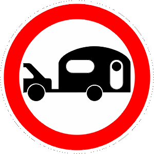 Road closed to vehicles towing a trailer weighting more than 250 kilos where the total combined weight of the vehicle and trailer in not more than 3.5 tons.