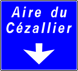 Arrow indicates lane will exit to an <em>Autoroute</em> rest stop (<em>Aire</em>).