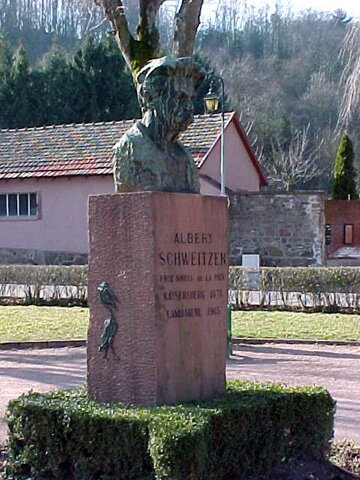Albert Schweitzer statue