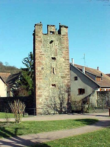 'High door' tower - built in the 1400's