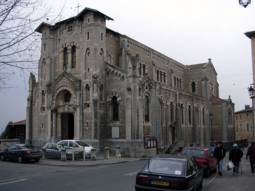 This is a photo the church in Trévoux France.